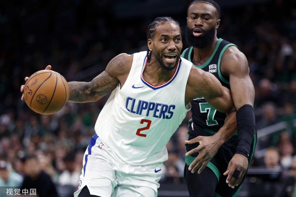 随着职业足 随着职业足